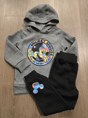 Disney Mickey Mouse Toddler 2 Piece Hoodie Jogger Set Gray Tie Dye Size‎ 4